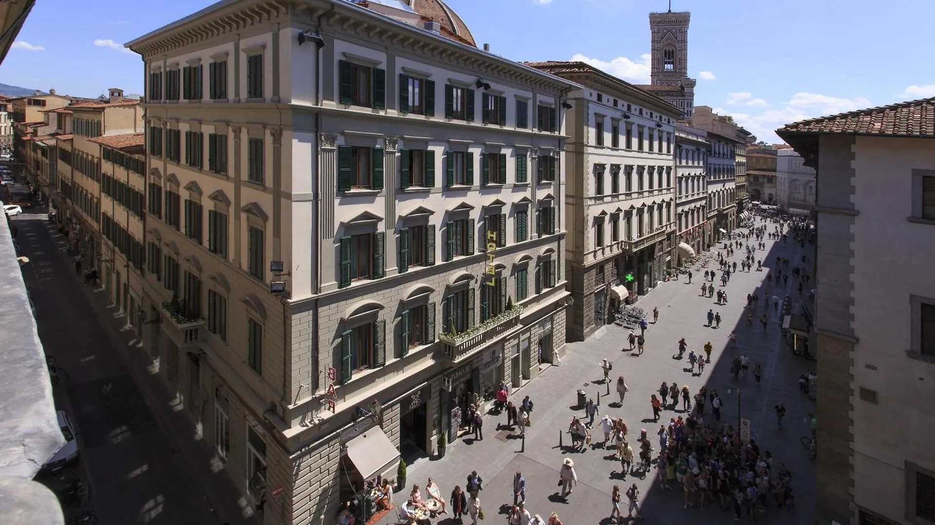 Where to Stay in Duomo, Florence: 2 Best Central Hotels
