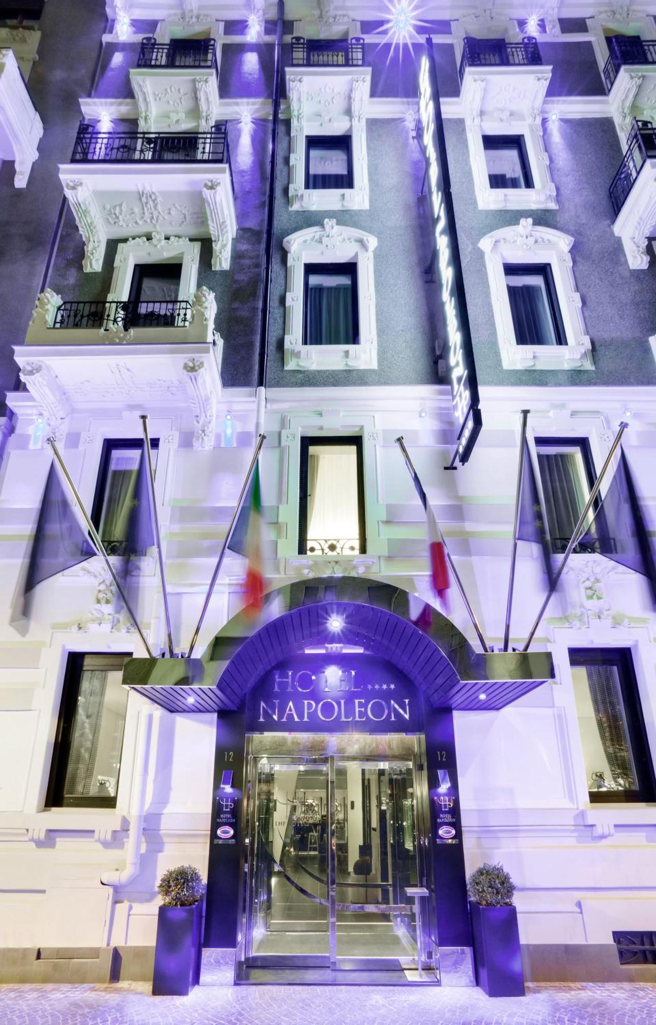 Where to Stay for Work in Moscova: 2 Business Hotels Reviewed